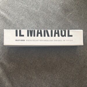 IL MAKIAGE Bold Brow Serum in White Box